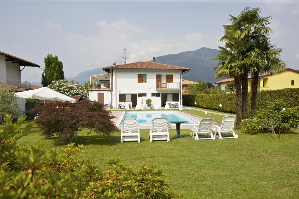 Ferienwohnung Casa Augusta Maccagno Exterior foto